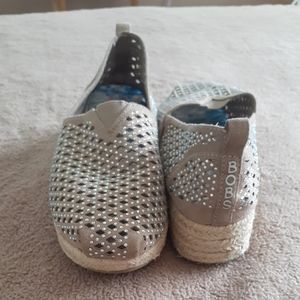 BOBS Slip-On size 7.5
